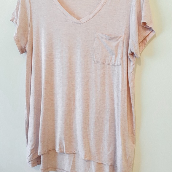 Light Pink TShirt with pocket XL - Picture 2 of 4